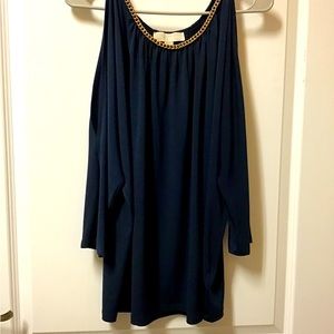Michael Kohl’s Women’s open shoulder top